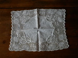 レースのハンカチ フランスアンティーク A