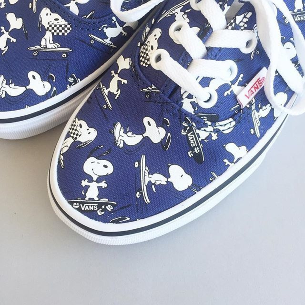 VANS × PEANUTS / AUTHENTIC / SNOOPY SKATING / NAVY / バンズ×ピーナッツ / オーセンティック  / ネイビー / 大人サイズ