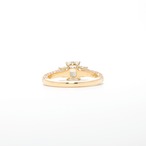 ベリーライトイエローダイヤモンド デザインリング K18 / IF / 1.01ct / 0.119ct / 0.52ct