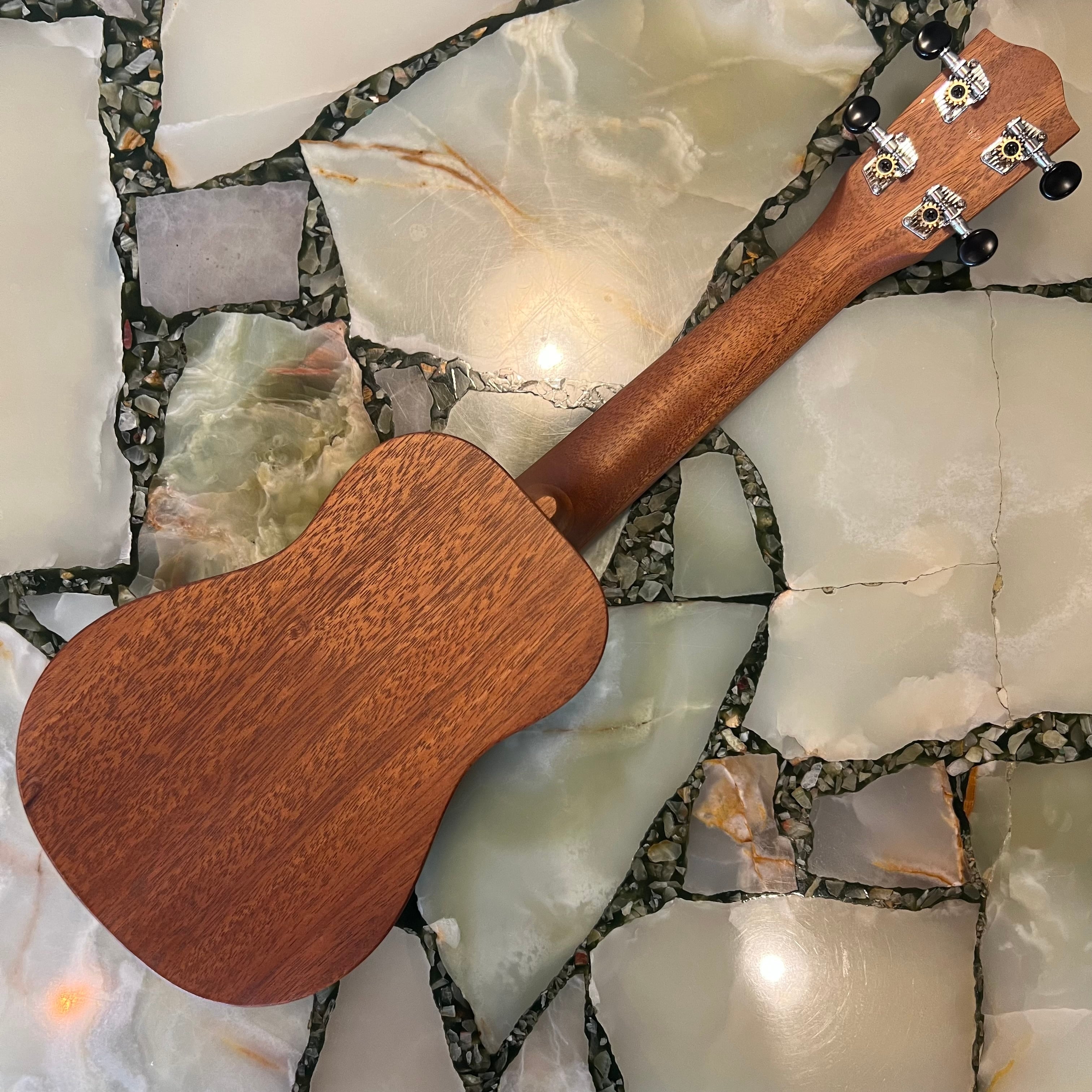新品 調整済 Pupukea ソプラノウクレレ UF-30-03 | UKULELE DARUMA