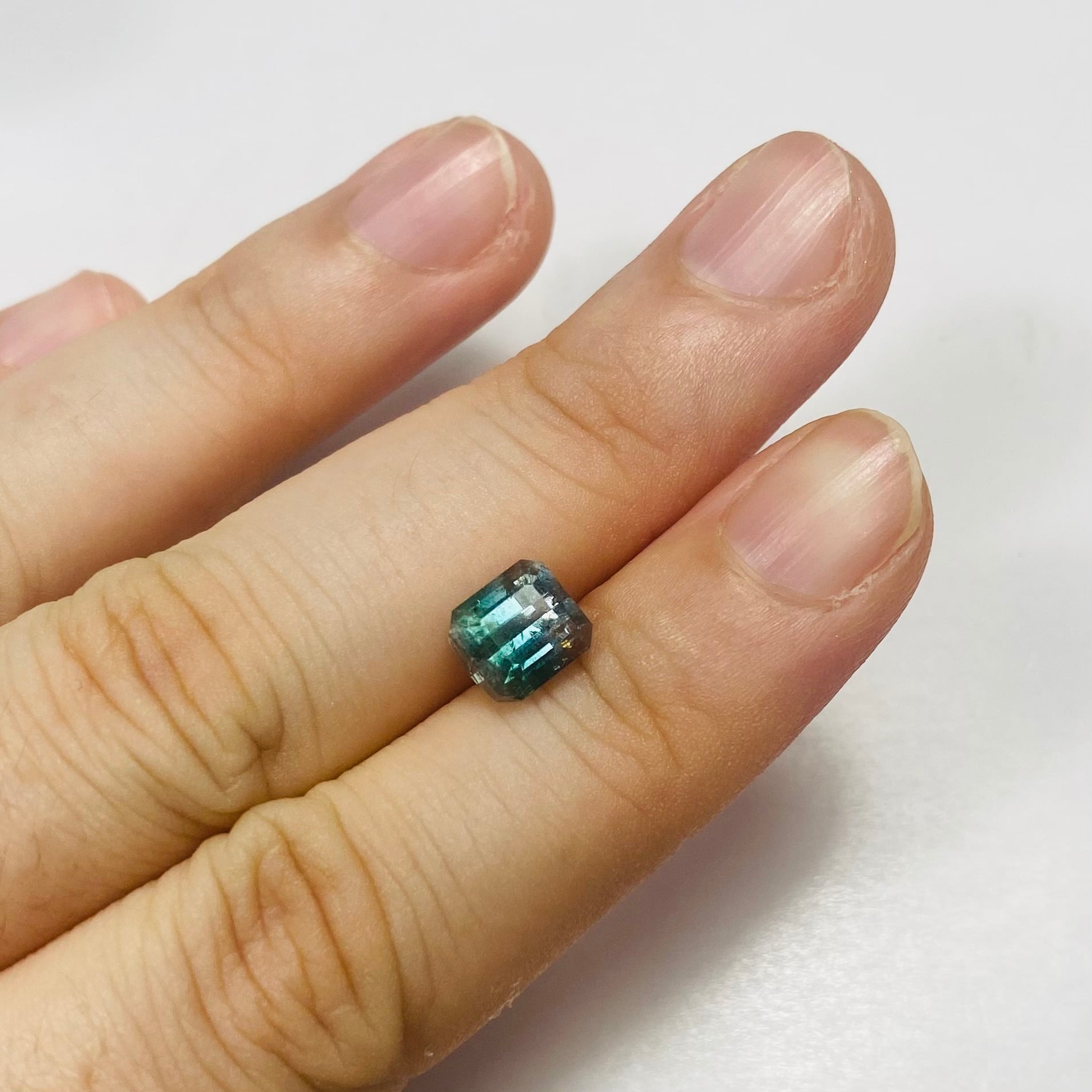 爽やかすぎるパーティーカラートルマリン