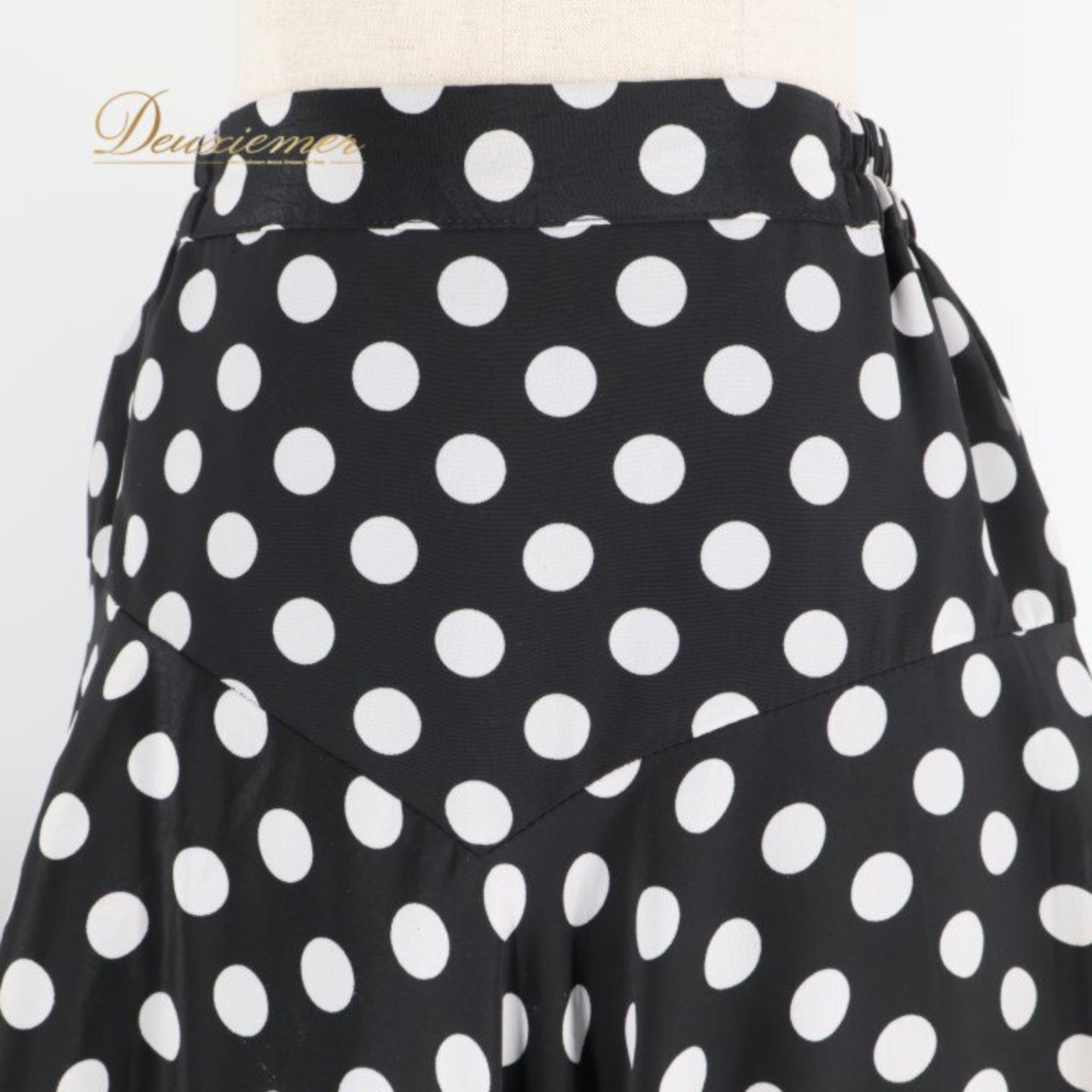 フラメンコ 衣装 ファルダ スカート ブラック系 ホワイト系 レッド系 プリマブティック prima boutique 黒 白 赤 水玉 ドット パーティ 発表会 ダンス レッスン 練習着 フラメンコ用スカート ドット柄 ファッション かわいい ダンス衣装 ステージ衣装 発表会衣装 レッスン着