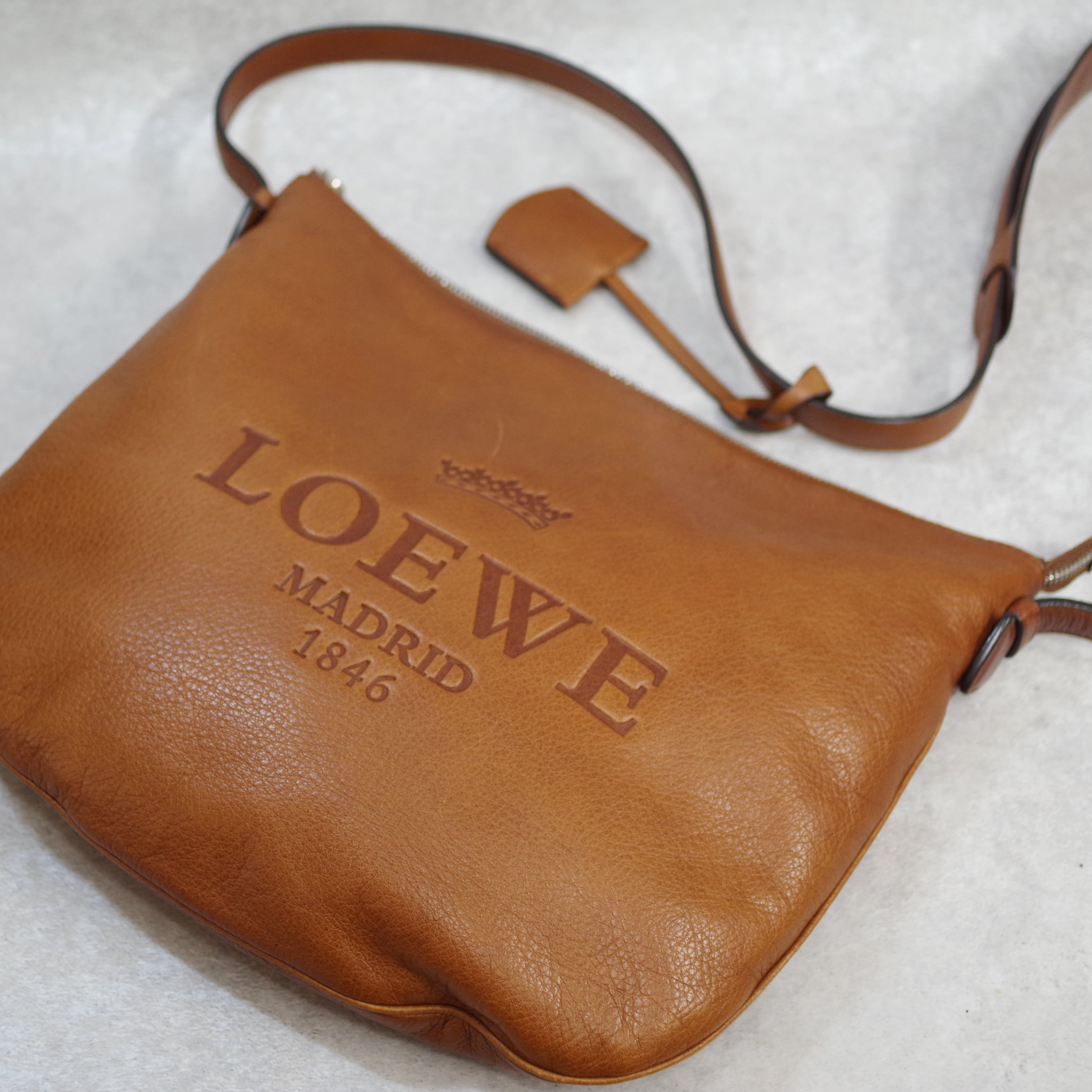 LOEWE ロエベ ヘリテージ ショルダーバッグ ブラウン gy