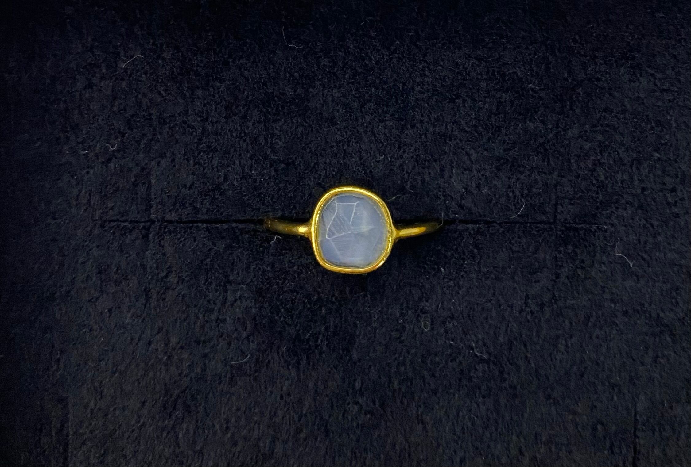 ai.2196様 10/6ご購入分 セイロンムーンストーン 11号