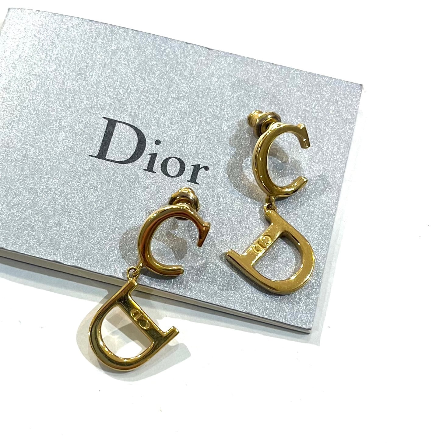 Christian Dior 】2320 VINTAGE DIOR ロゴピアス クリスチャン