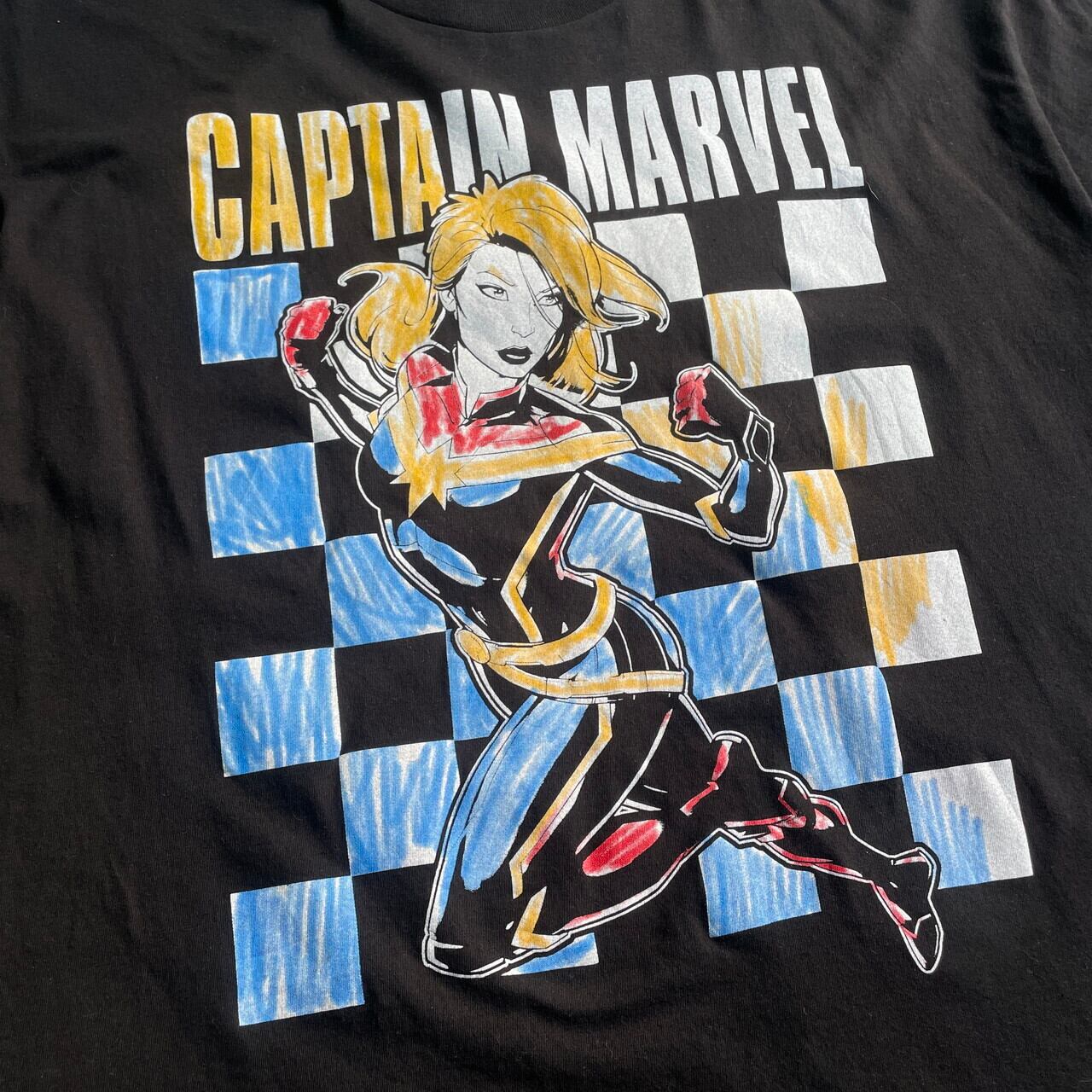 CAPTAIN MARVEL キャプテンマーベル キャラクタープリントTシャツ