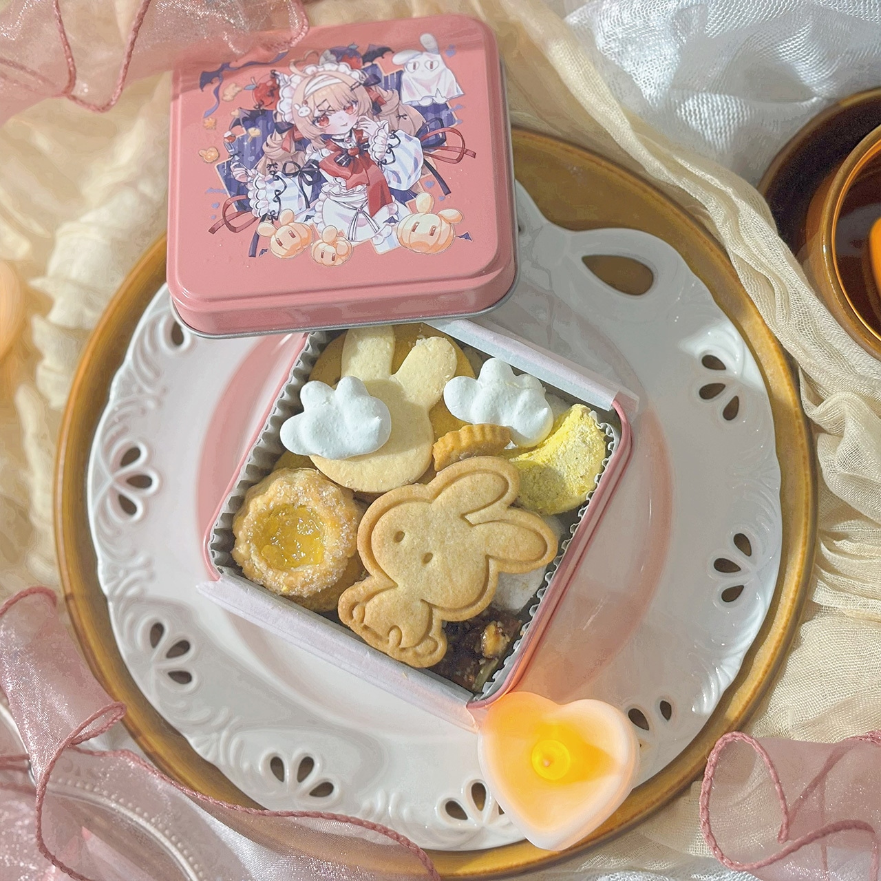 秋を彩るまんまるお月見クッキー缶