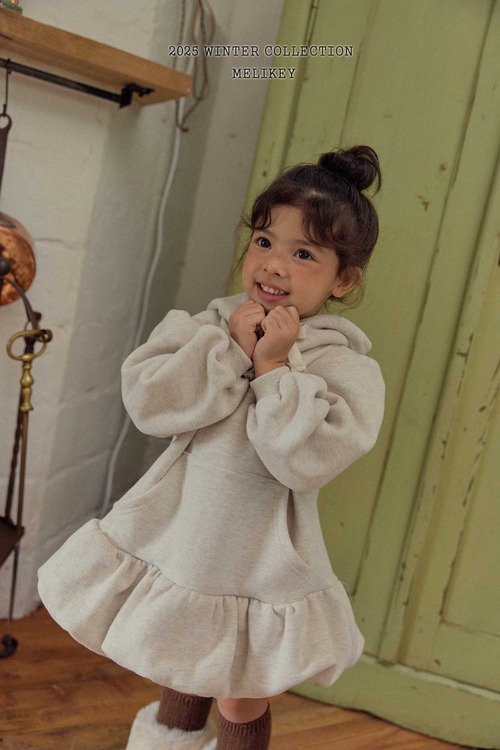 melikey［取寄］pumpkin hood onepiece 25winter