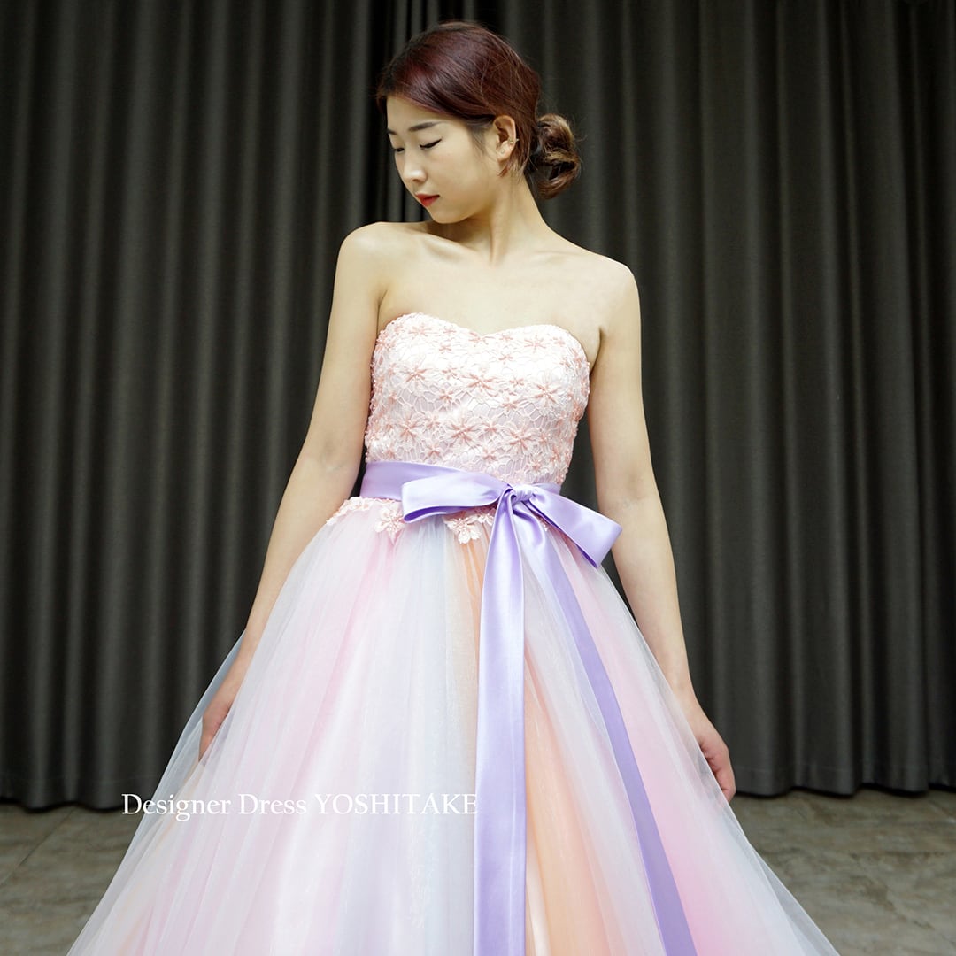 オーダー制作】ウエディングドレス(パニエ無料) ピンク虹色ドレス
