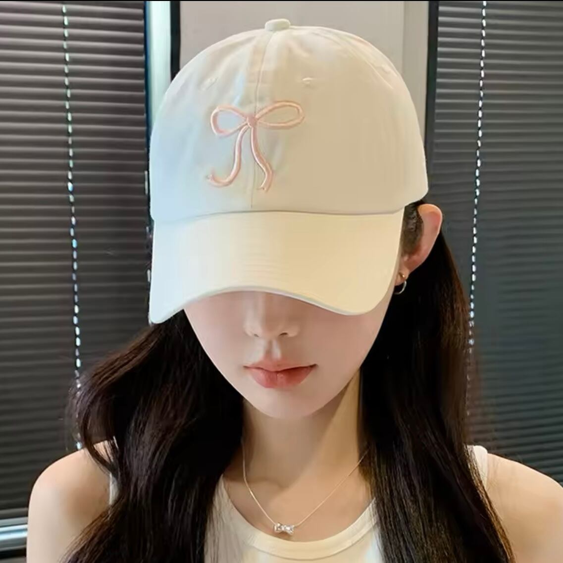 リボン刺繍キャップ