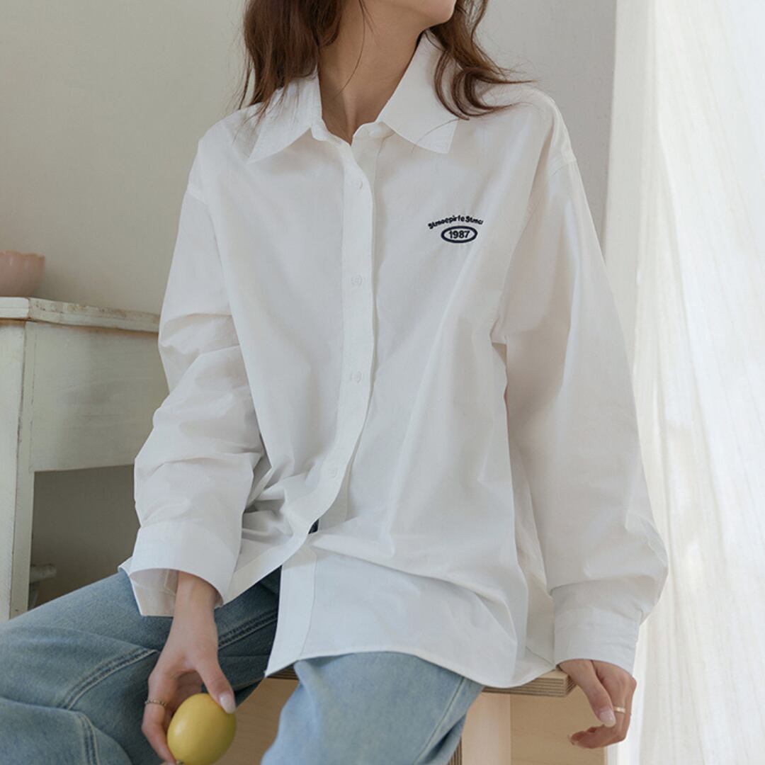 embroidered lapel loose shirt
