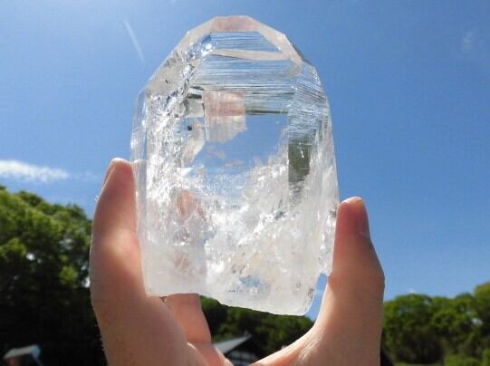 【送料無料】【高品質】コロンビア サンタンデール産水晶ポイント no.1