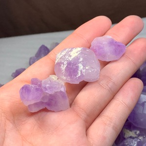 たっぷり約500g♪ シリウスアメジスト・ミニ結晶原石