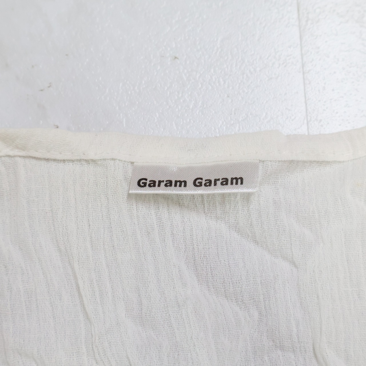【ベリーダンス衣装】ホワイト Garam garam チョリ トップス フリル レース生地 真っ白 無地 シンプル リボン 異国情緒