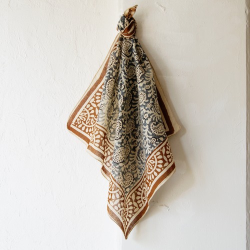 インドの草木染ブロックプリントバンダナ【41】