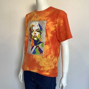 Vivid woman ( 鮮やかな女性 ) タイダイ染めTシャツ  オレンジ