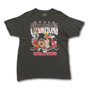 Looney Tunes Character Printed T-shirt.