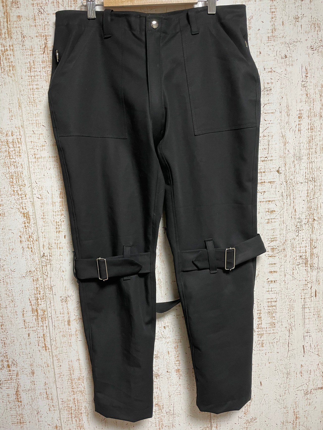 UNFINISHEDボンテージパンツサイドジップ