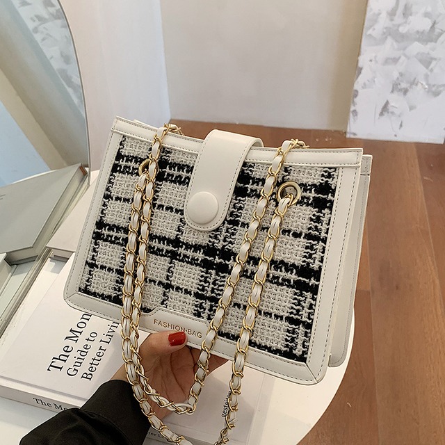 センススモールバッグ女性2020新しいトレンディなファッションオールマッチチェーンスモールスクエアバッグネット赤毛布ショルダーメッセンジャーバッグ Tiancai_Wing_Bag2711482