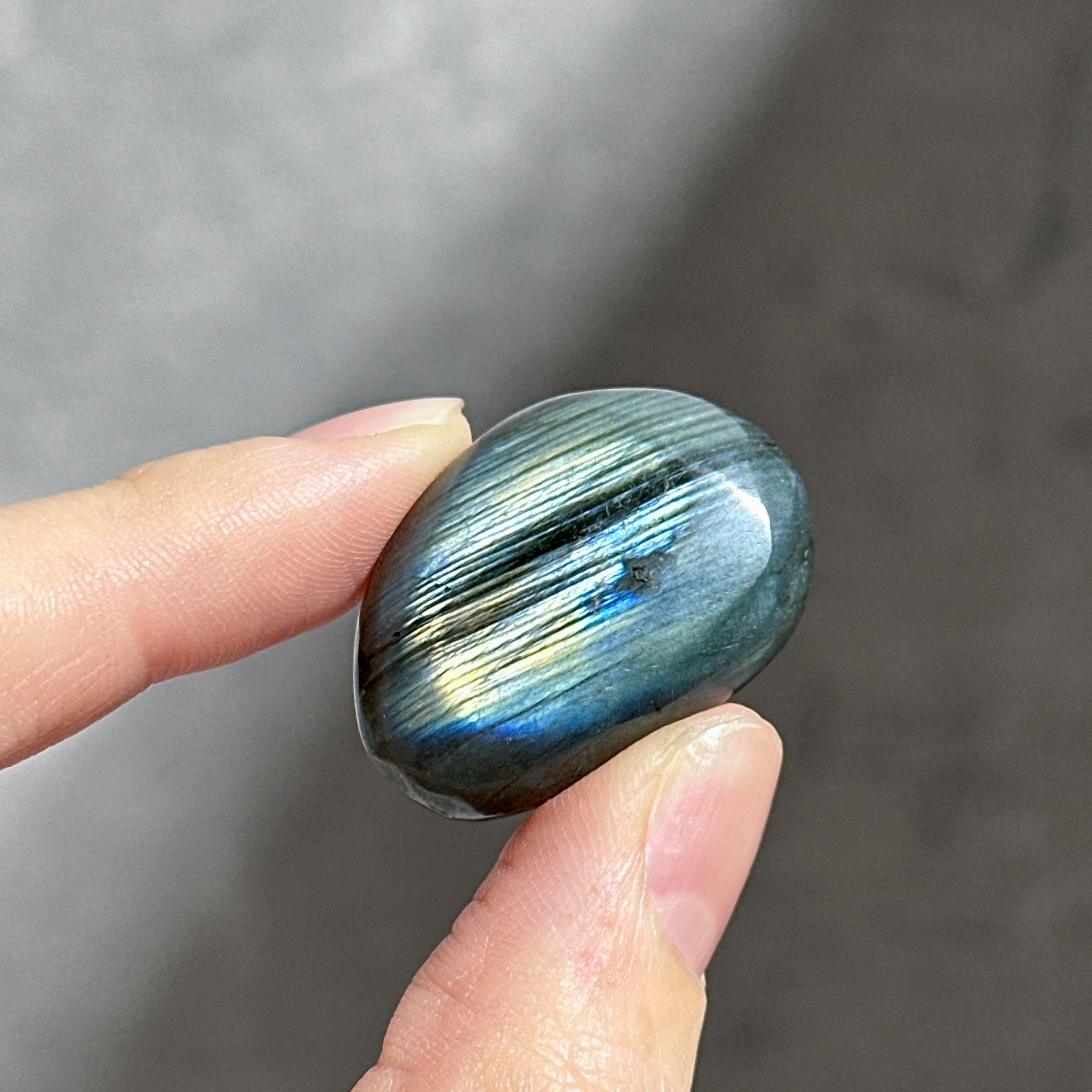 ラブラドライト タンブル71◇ Labradorite ◇天然石・鉱物・パワーストーン
