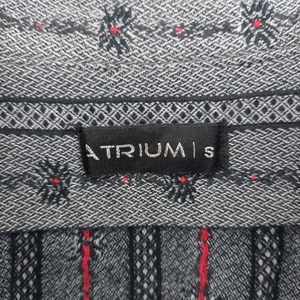 ATRIUM　バンドカラー　チロリアンシャツ　プルオーバー　花刺繍　ユーロ古着