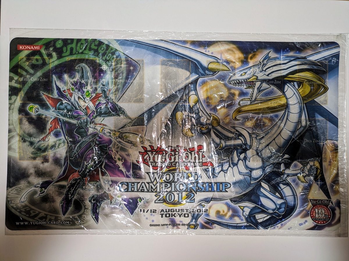 遊戯王 WCS2012 伝説の白き龍 伝説の闇の魔導師 プレイマット | トレカ 
