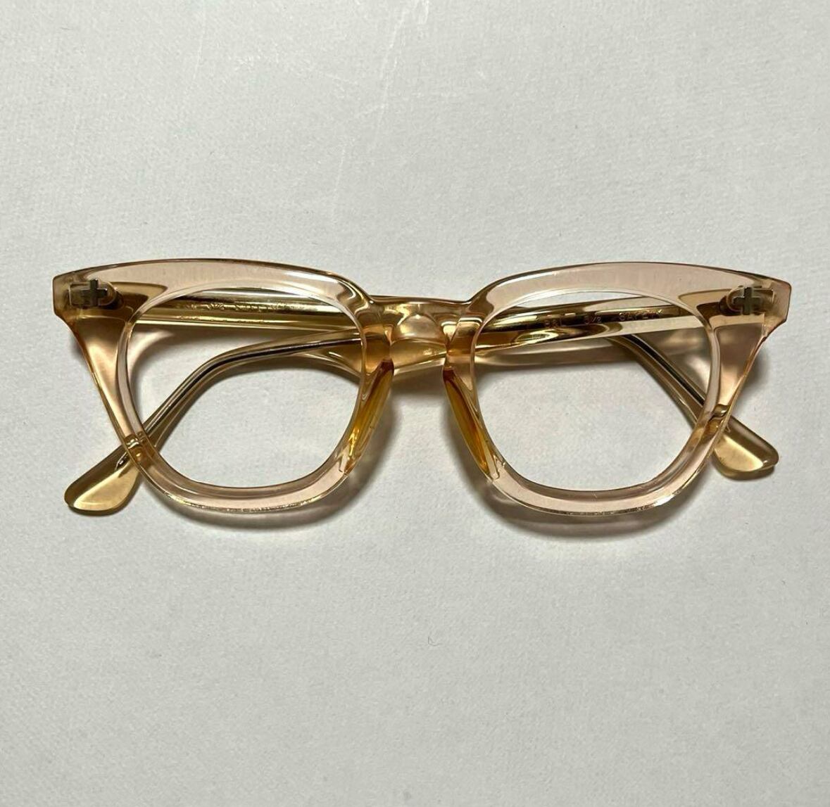 40s 50s AMERICAN OPTICAL アールデコ アンバー 鼈甲 | UC TRADING 40s 50s AMERICAN OPTICAL アールデコ アンバー 鼈甲 | UC TRADING