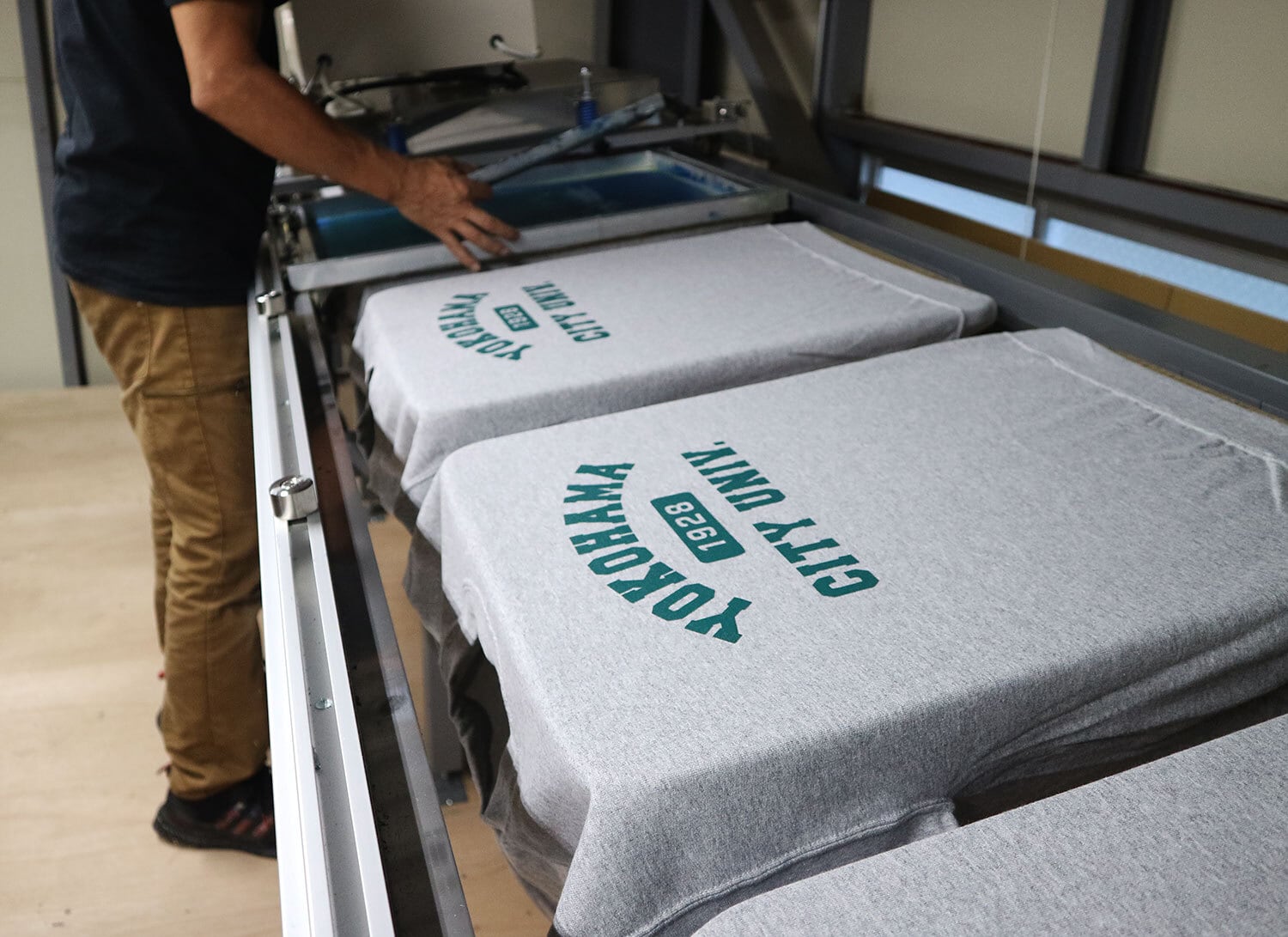 ヒグチユウコ台湾限定 グリーン トレーナー 2XL USED THYKF3akcw2k.jpg?width=768