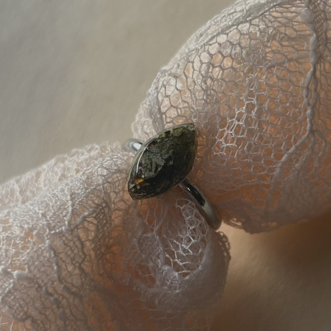 Fiorella -GREEN- pinky ring