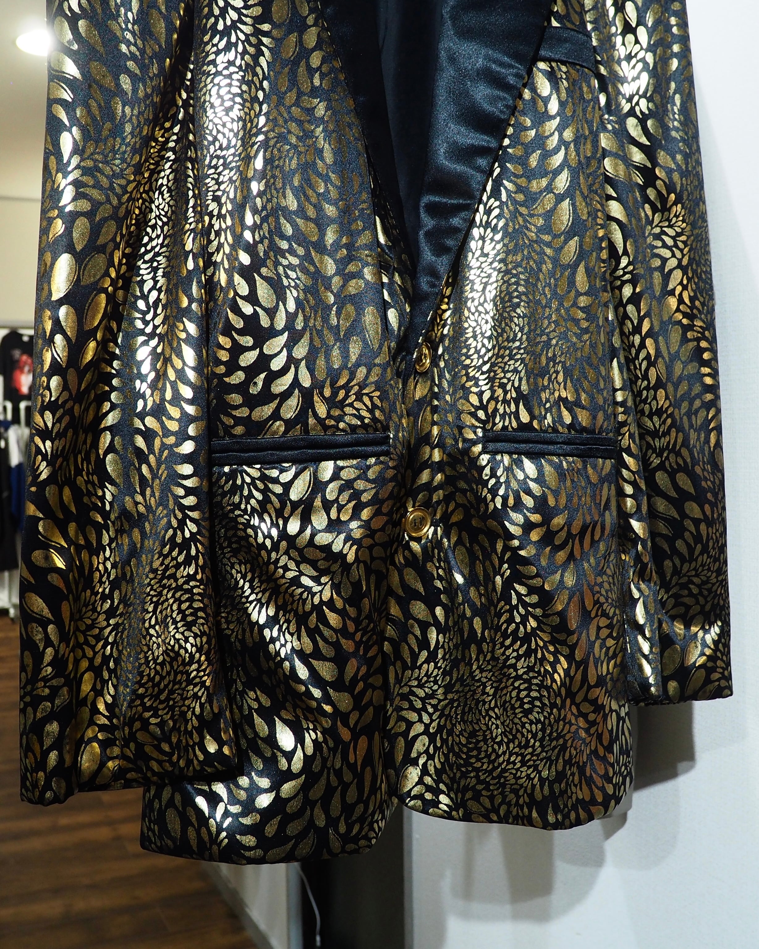 1980s ” made in USA ” Luxury gold pattern vintage loose Satin jacket