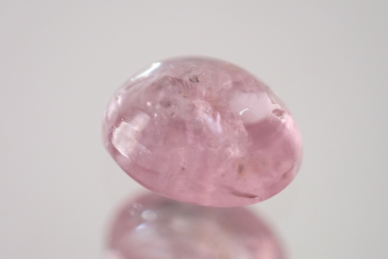 ピンクスピネル　タンザニア産　0.71ct　[C4‐971]