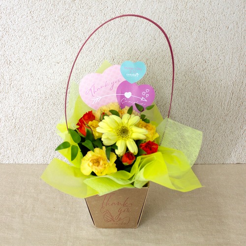 【2026 Mother's Day　AC-3 フフラワーブーケYellow-Gleam-】母の日｜母の日ギフト｜カーネーション｜フラワーギフト