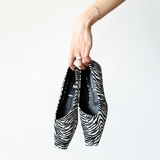 Zebra Flat shoes