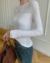 Slim round neck long sleeve Top T20111