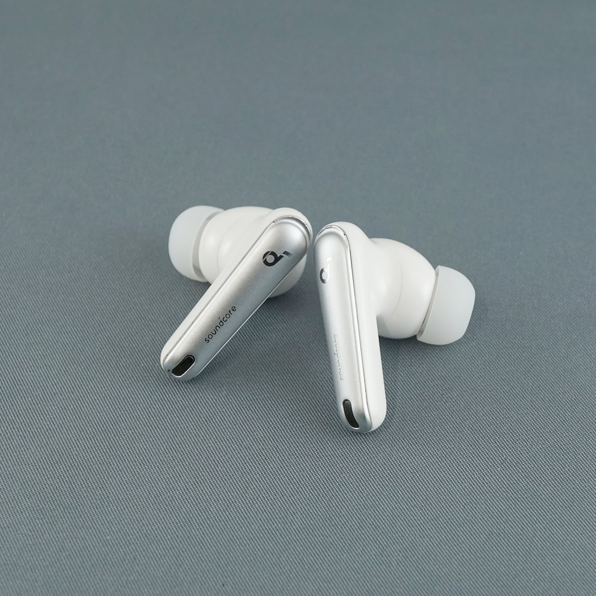Apple AirPods Pro エアーポッズ プロ 右イヤホンのみ USED美品 第一