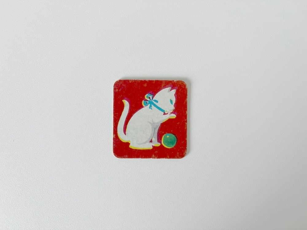 【U.K.】猫のトイカード「これからボールで遊ぶよ」 / Cat Toy Card: "We're going to play with the ball now."