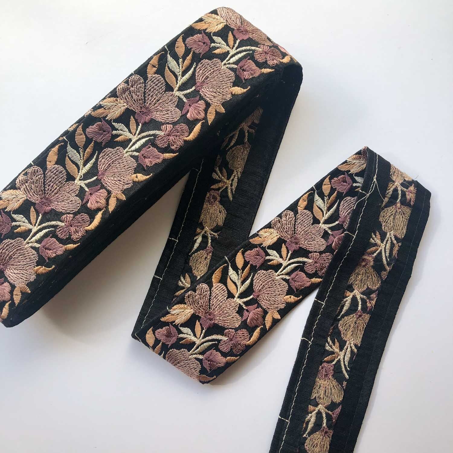 新色追加・再入荷〉扇お花のローシルク刺繍リボン（50cm〜） | Dua