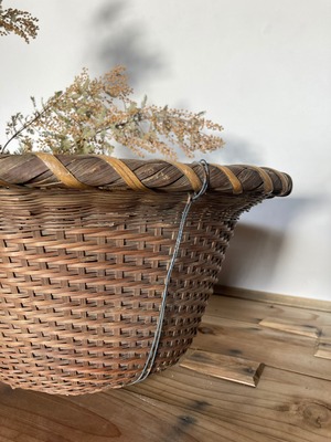 ヴィンテージの竹籠
