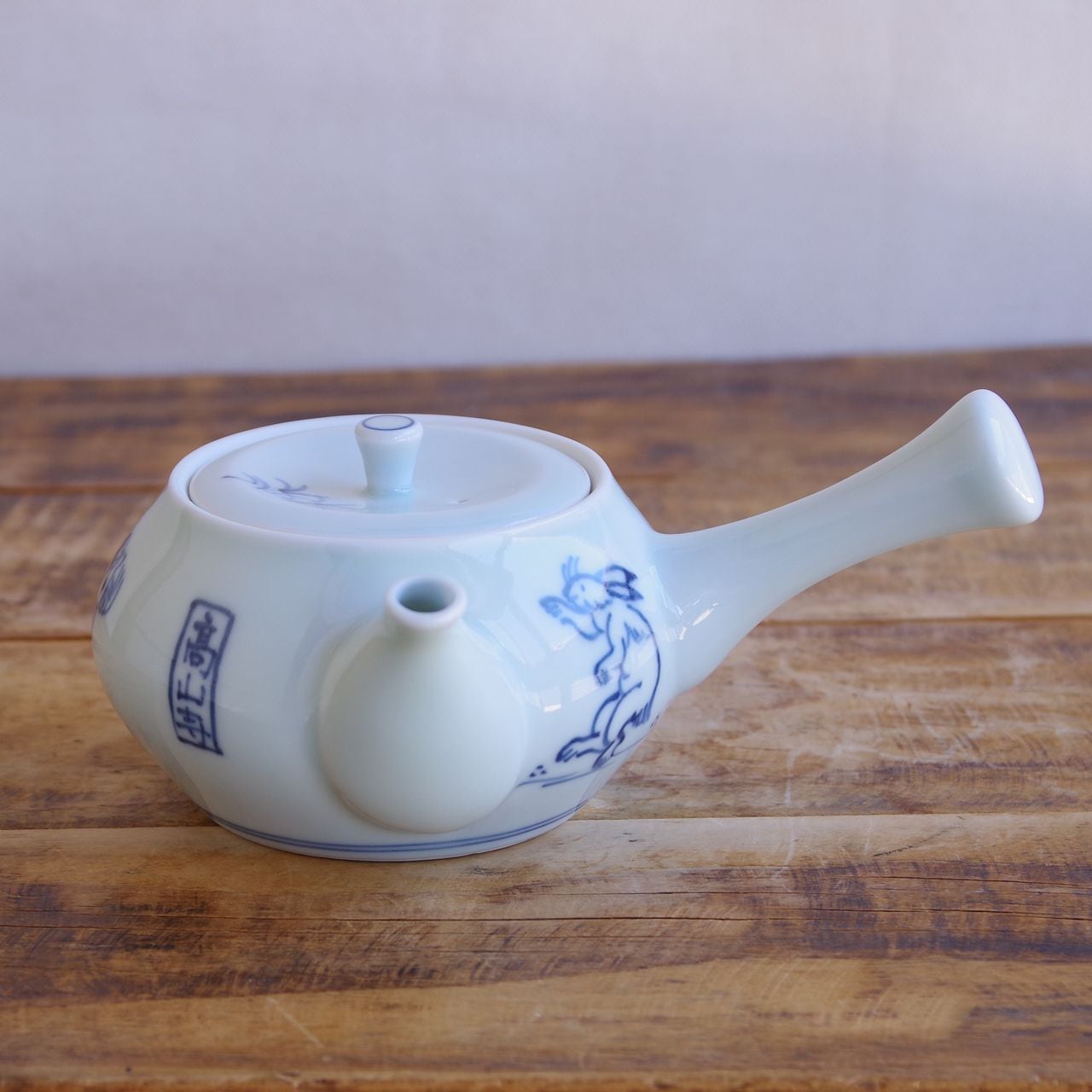 新品】波佐見焼 洸琳窯 高山寺 急須 鳥獣戯画 日本茶 茶器 うさぎ 蛙