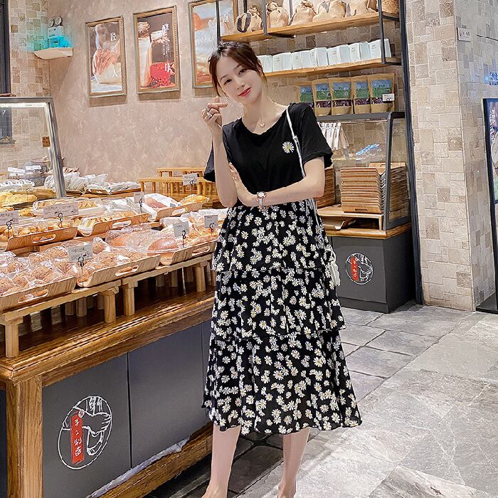 【新作】【送料無料】 マタニティウェア2020夏の新しいシフォン小さなデイジーフェイクツーピースドレス、年齢を減らすミドルレングスのマタニティドレス-アリババ サマー 夏物 expec284666635019