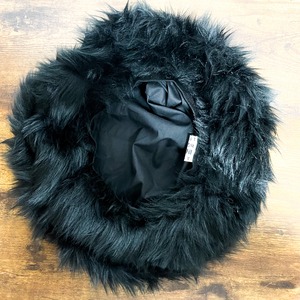 UNFINISHEDビッグシルエットブラックファーベレー帽