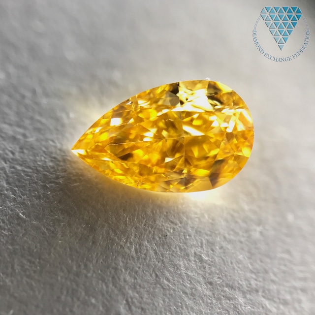 0.5 ct FANCY VIVID YELLOW-ORANGE SI2 PEAR GIA 天然  ダイヤモンド ルース