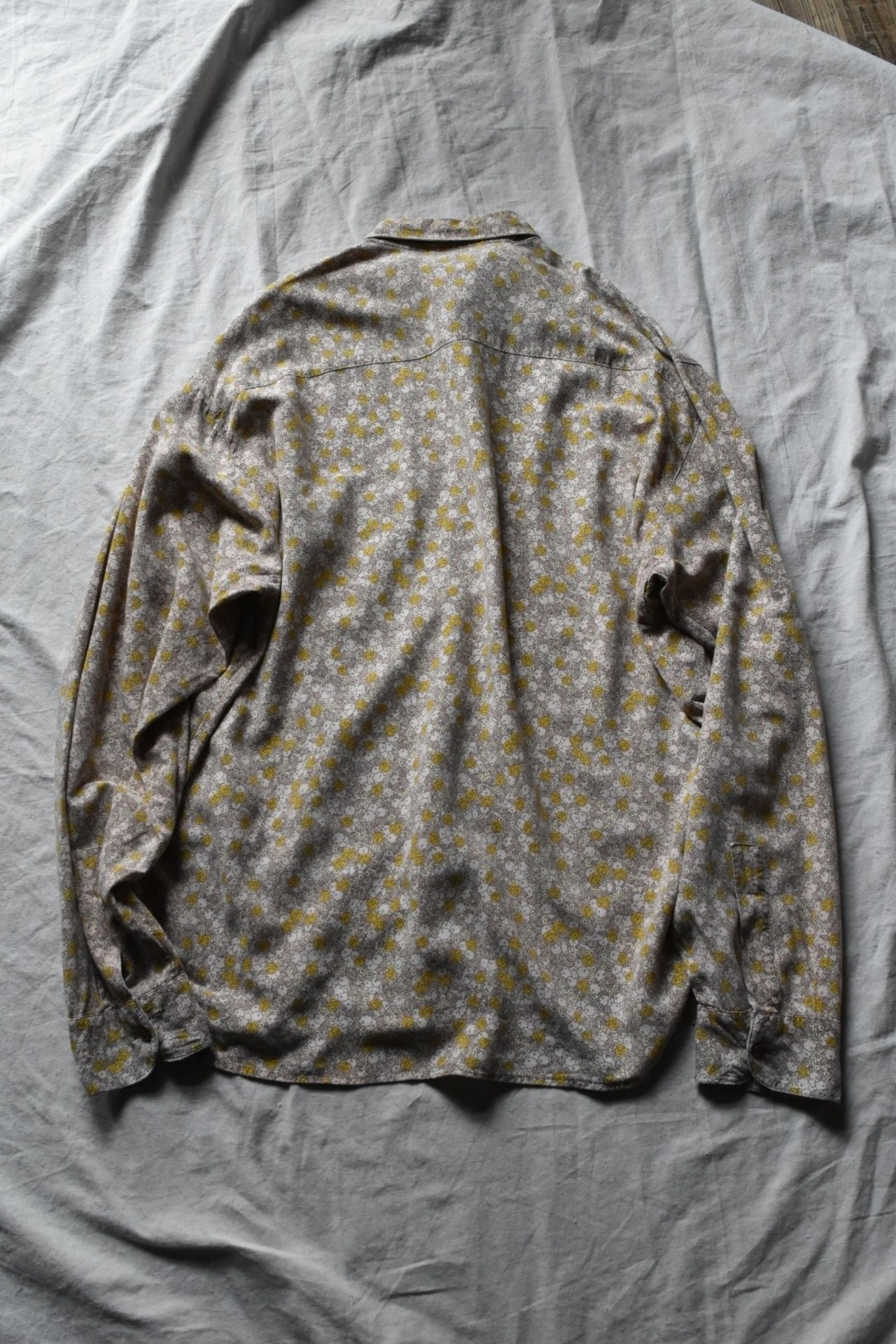 Spain made floral flower patterned shirt