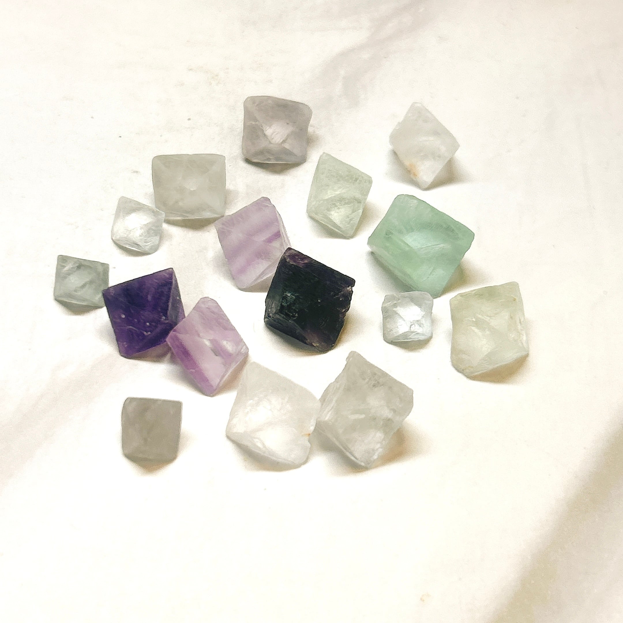 フローライト 蛍石 クリスタルヘブンポケット 鉱物標本 原石 天然石