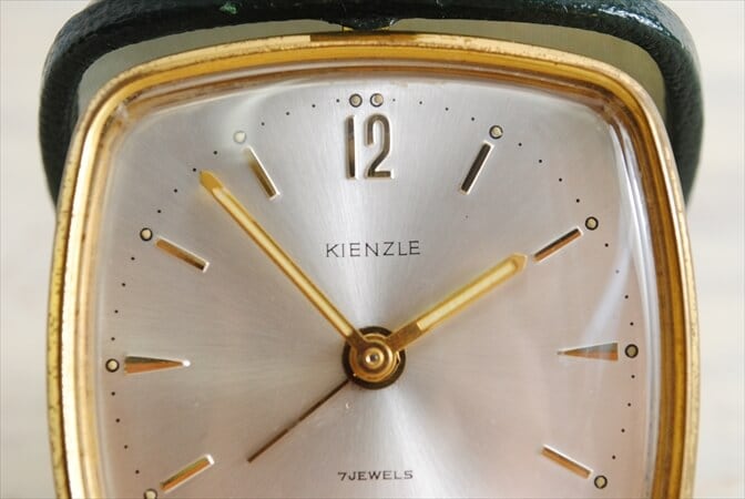 ドイツ ヴィンテージ KIENZLE 手巻き トラベル時計 キンツレ ゼンマイ