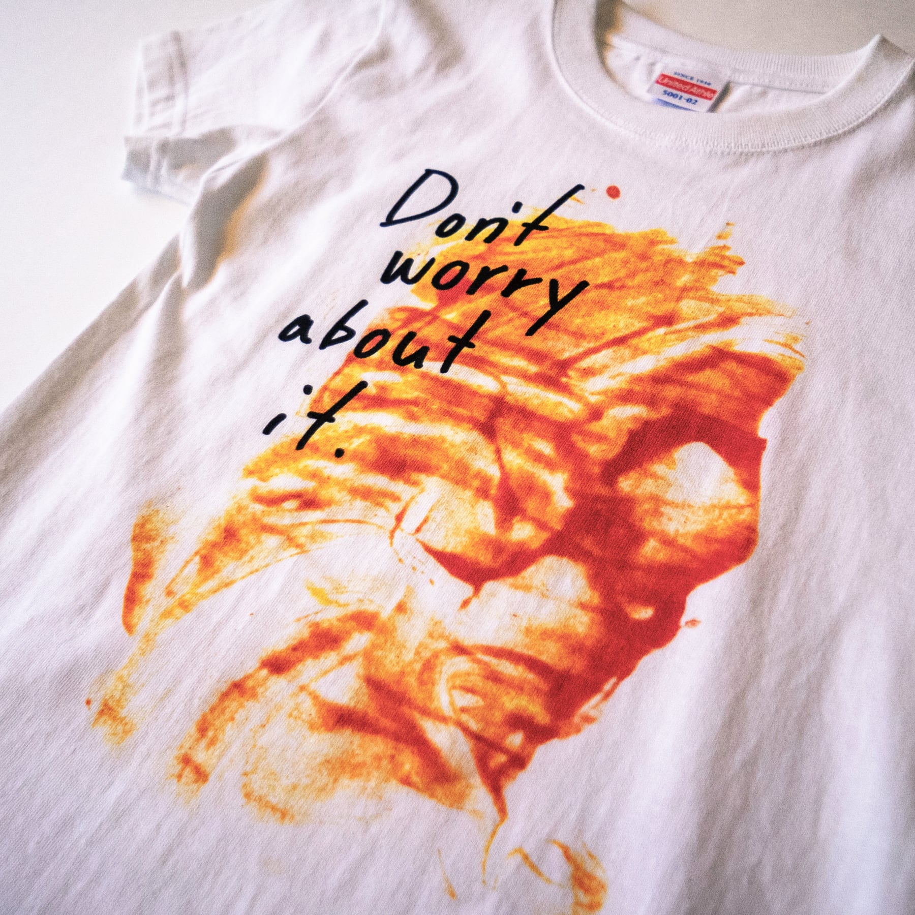 まみれた Tシャツ 出産祝いやプレゼントに】汚れなんて気にしない! 最初からケチャップ
