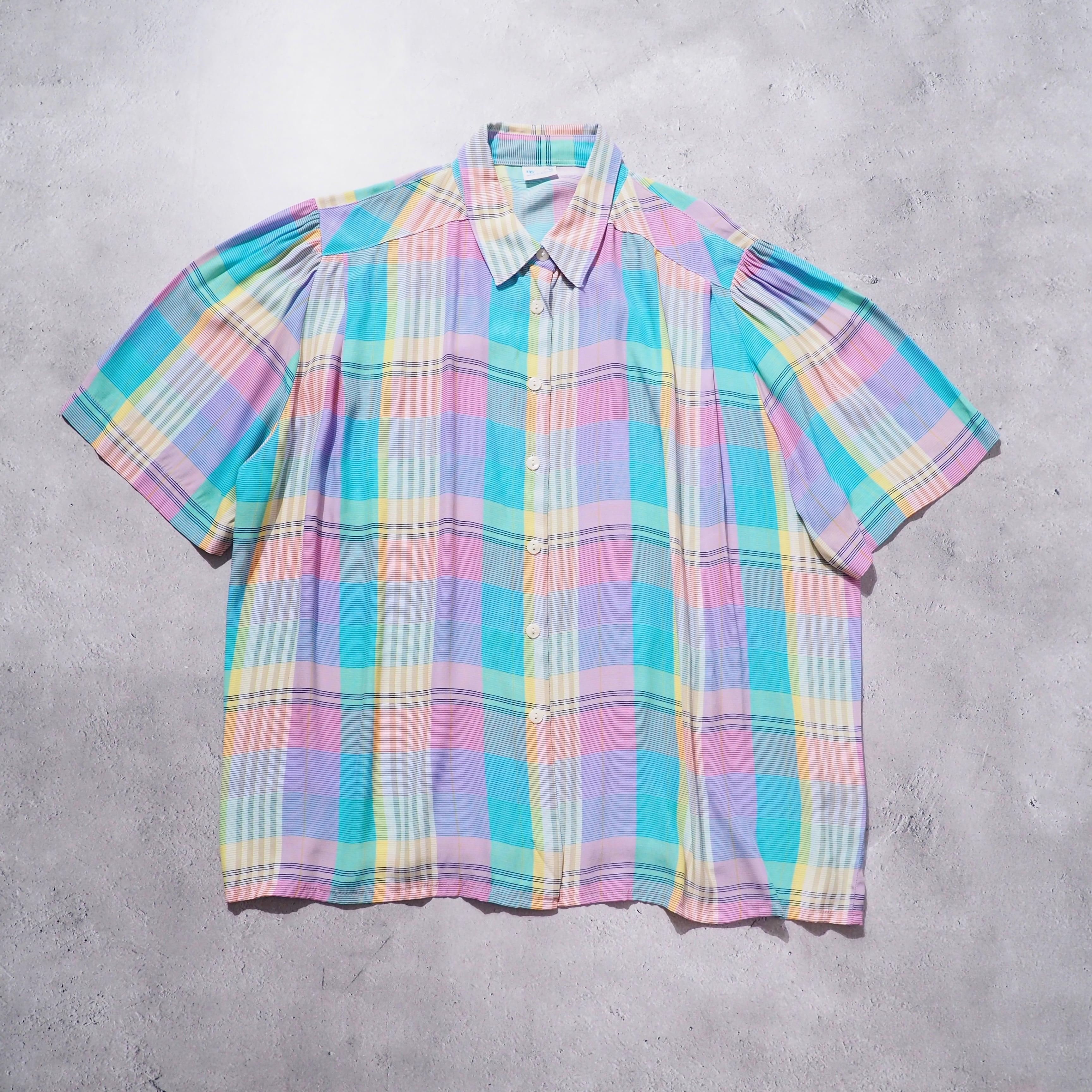 1980 - 90s " Made in Austria " Pastel check Color vintage Drape loose SS shirt