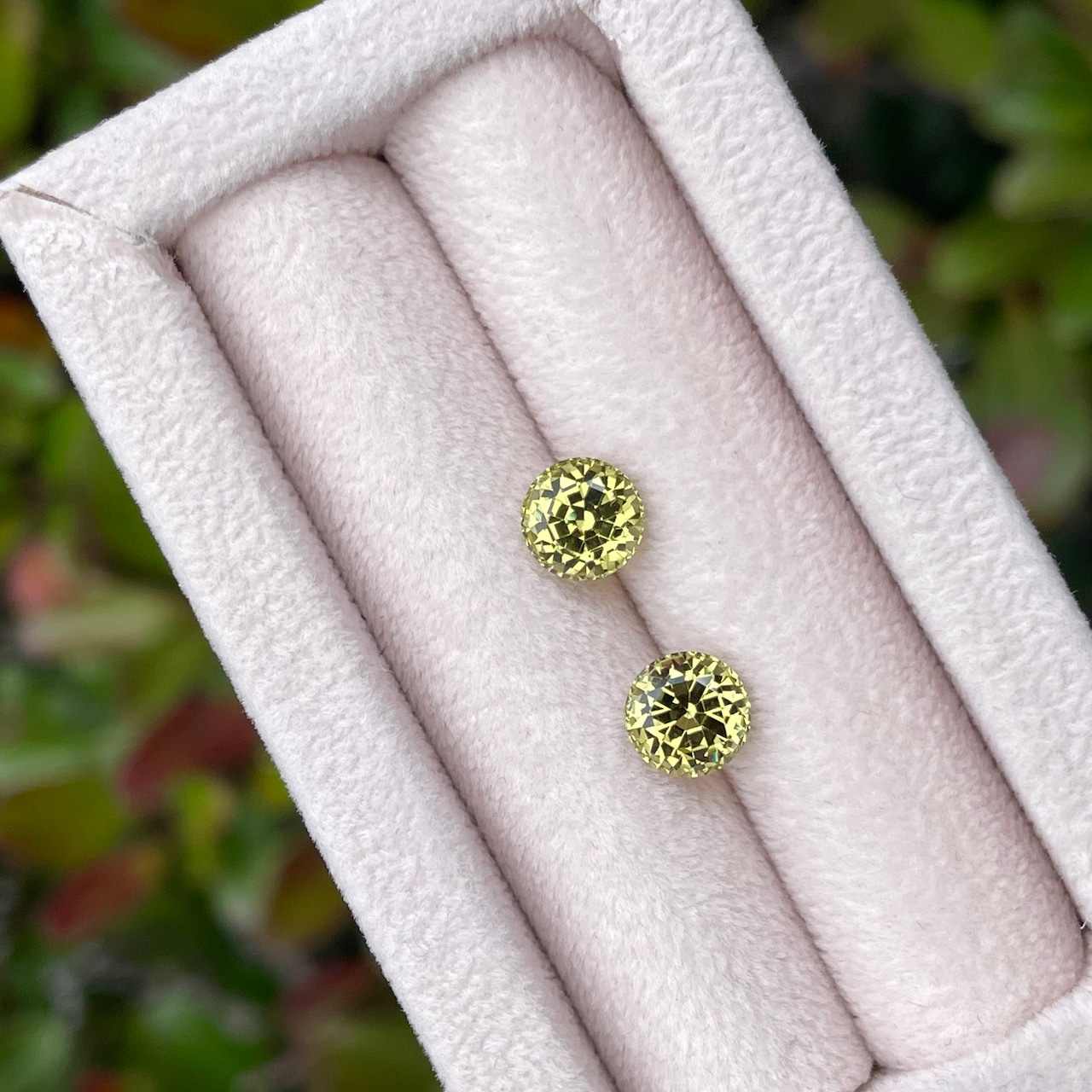 マリガーネット ラウンド6.7mm 1ピースからの販売