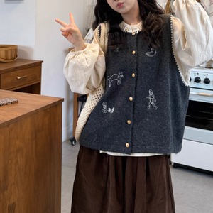 デザイン刺繍ニットベスト ・9365