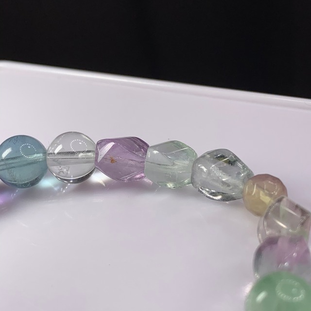 フローライトハート♡デザインブレスレット